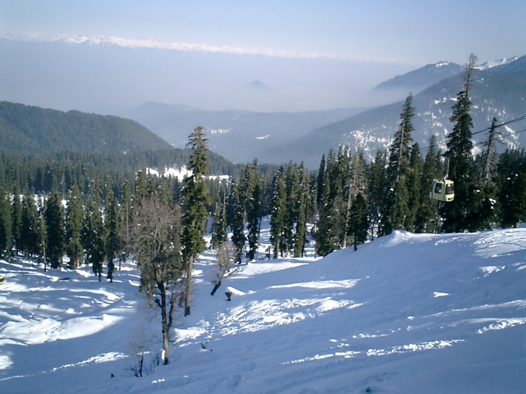 gulmarg.jpgKing of Heaven Kashmir